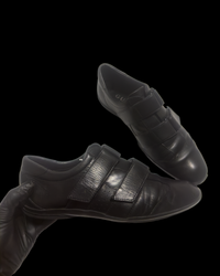 2000's Gucci Black Leather Low-Top Sneakers (Tom Ford Era) - EU 42.5 / UK 8.5